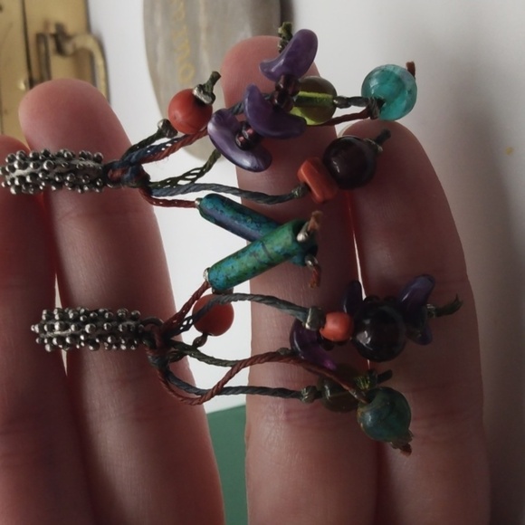 Handmade native earrings E249 - Picture 2 of 4